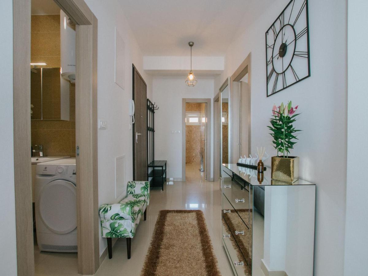 Luxury Apartment Di Trogir Eksteriør billede