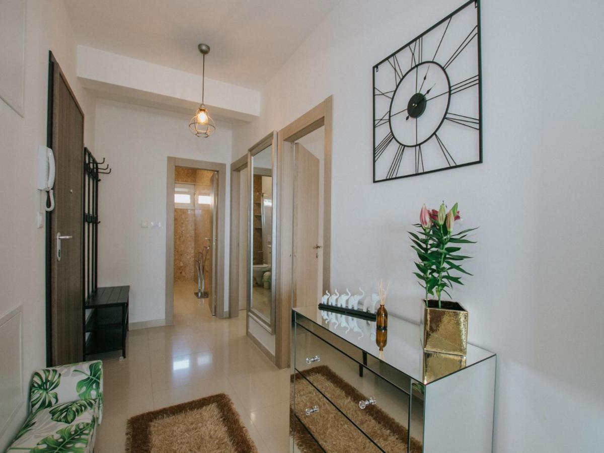 Luxury Apartment Di Trogir Eksteriør billede
