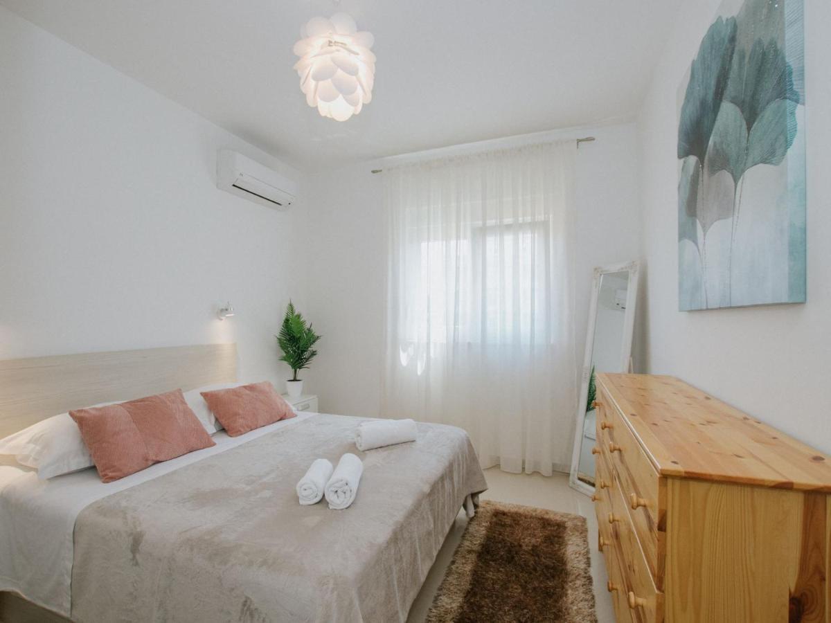 Luxury Apartment Di Trogir Eksteriør billede