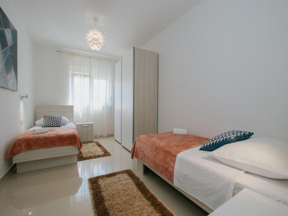 Luxury Apartment Di Trogir Eksteriør billede